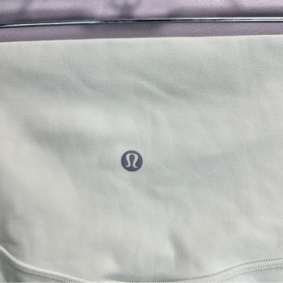 Lululemon Align High-Rise Pant 28 Leggings in Kohlrabi Green